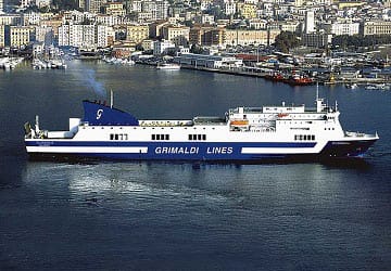 Grimaldi Lines Florencia ferry review and ship guide